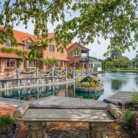 Compass Cottage - Monaco Resort ネルソン エクステリア 写真